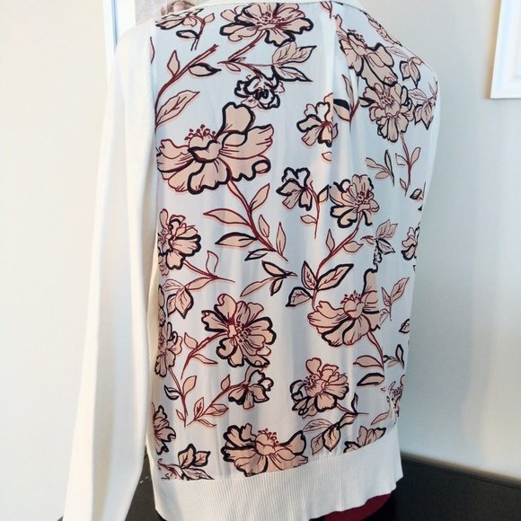 RW&CO women's size M sweater NWT - Picture 3 of 3